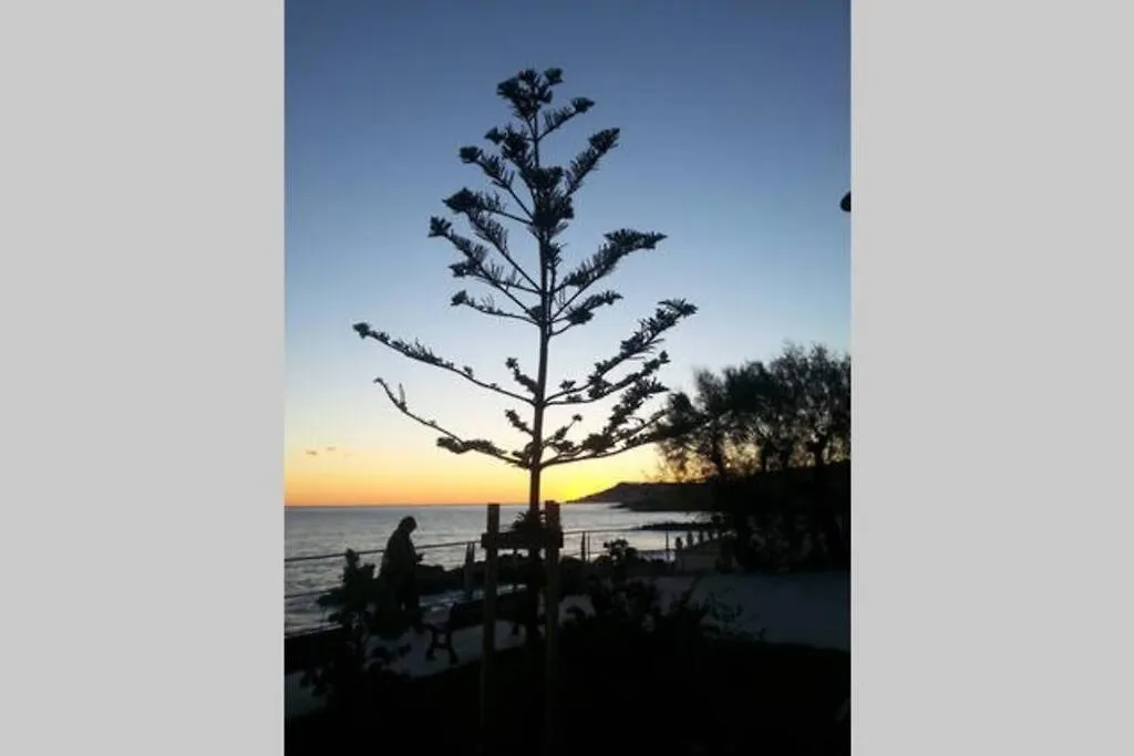 Casa Al Mare Santo Stefano Al Mare Apartment